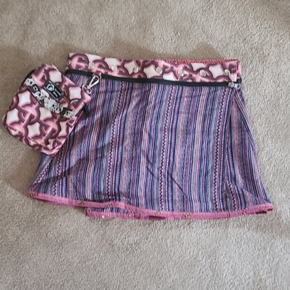 Reversible skirt